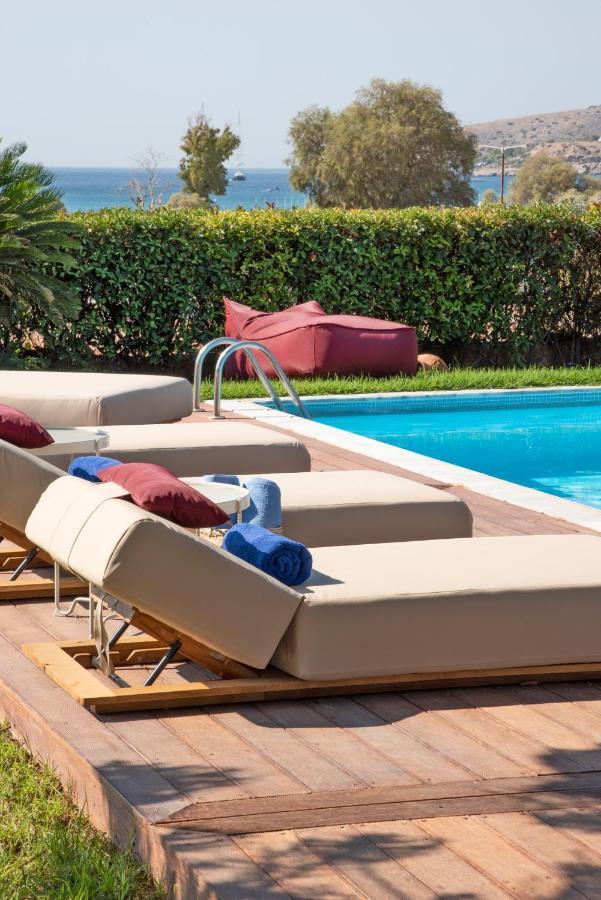 Villa Terra Mare Vári エクステリア 写真